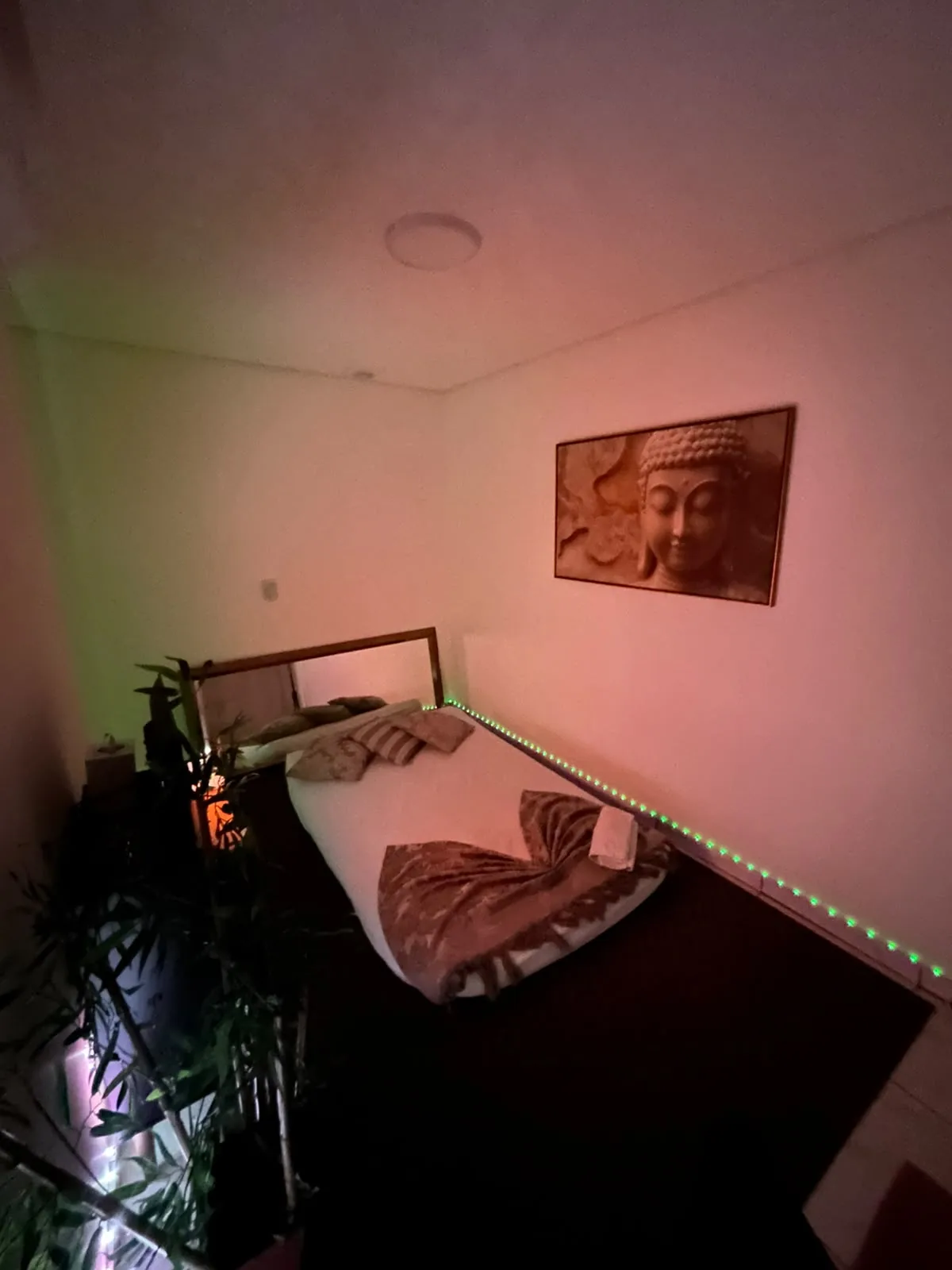 Ambiente completo da sala de massagem — Soul Spa