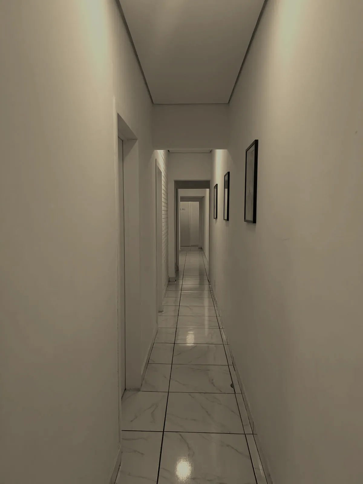 Corredor entre salas